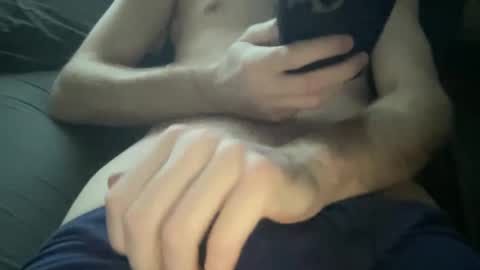 yessssdaddyyyy4 online show from December 18, 3:33 pm