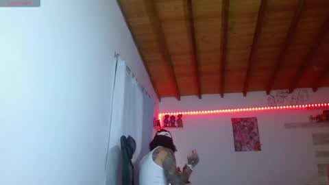 yio cohen  online show from October 11, 6:39 am