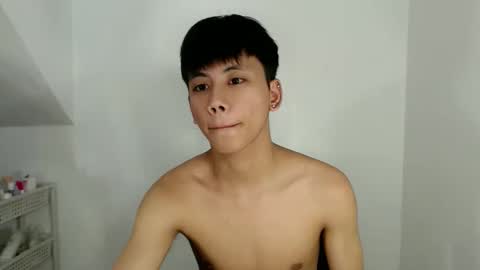 ynotyu online show from February 7, 7:08 pm