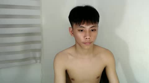 Snapshot of ynotyu chatting on October 22, 3:54 am ynotyu online show from October 22, 3:54 am