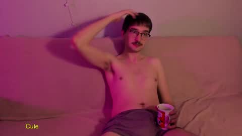 Max online show from March 4, 4:30 am