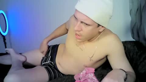 Yonat online show from October 27, 5:10 am