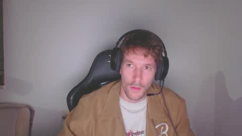 yone23 online show from December 6, 10:52 pm