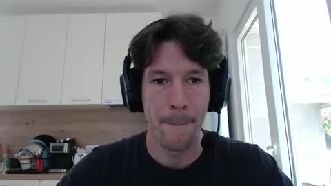 yone23 online show from April 18, 9:22 am