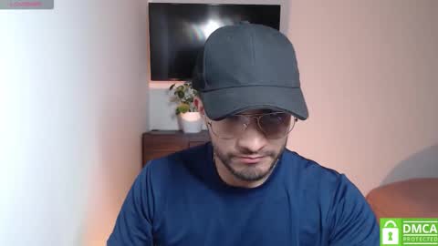 yoshy_man online show from March 4, 3:02 am