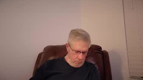 Colorado Guy Straight online show from March 8, 5:14 am