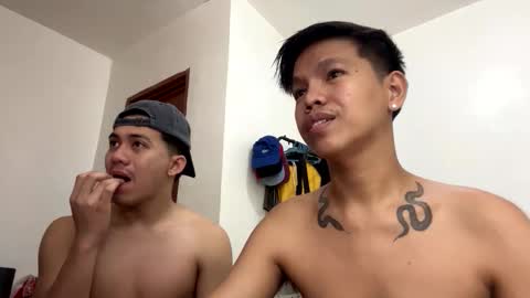 Cyrus online show from February 5, 5:31 pm