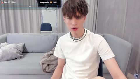 your_shy_guy online show from January 5, 7:07 pm