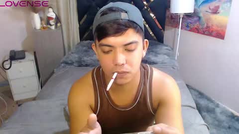 yourasian_bradley online show from October 10, 7:24 am