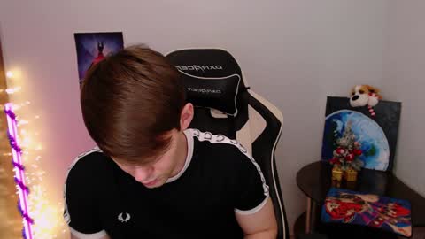 Billy online show from December 27, 4:15 am