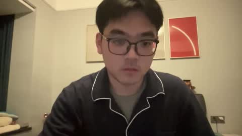 Albert Locko online show from February 16, 6:39 pm