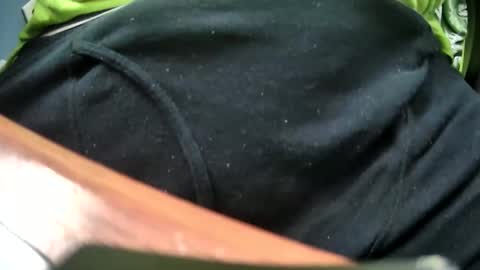 yuppers1234 online show from February 18, 2:58 pm