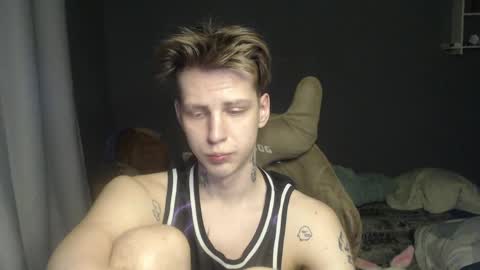 Toshka online show from April 16, 9:39 pm