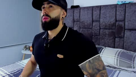 Richard online show from February 4, 12:55 pm