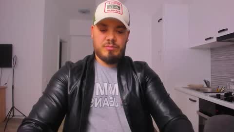 Zack online show from December 22, 7:11 pm