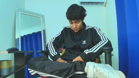 zack online show from February 19, 8:31 pm