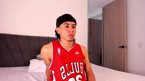 zadders_yb online show from January 10, 10:03 pm