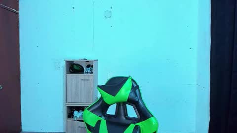 BiG Zafiro online show from March 11, 10:11 am