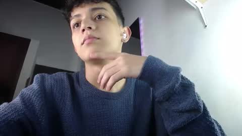 Zarek online show from October 4, 9:30 pm