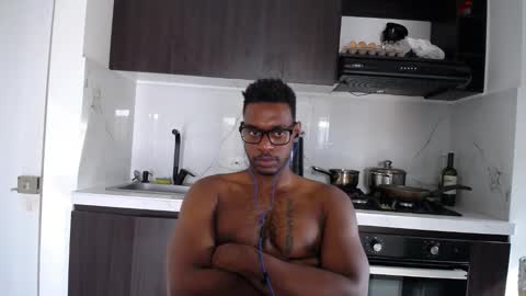 Jhon online show from February 28, 9:03 pm