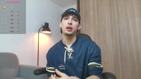 Snapshot of zenn_rush chatting on February 17, 1:31 pm Zenn online show from February 17, 1:31 pm