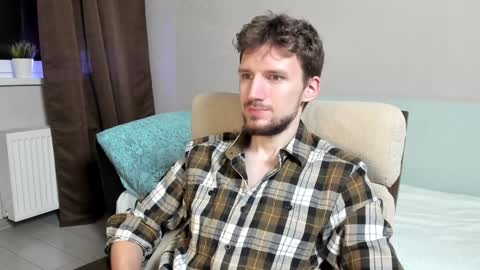 Andrew online show from December 10, 10:38 pm