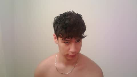 zeus_183 online show from November 4, 2:18 pm