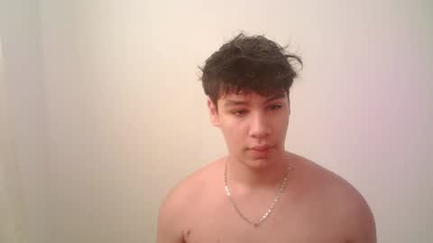 zeus_183 online show from June 26, 8:44 pm
