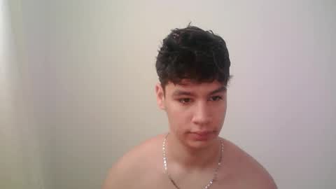 zeus_183 online show from February 11, 1:38 pm