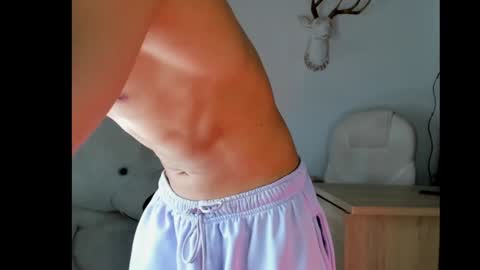 zeus online show from December 16, 8:58 pm