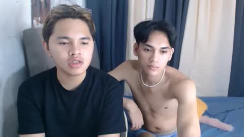 zavier skinny asian online show from February 27, 5:41 am