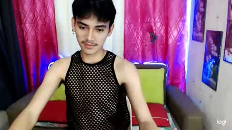 zavier skinny asian online show from January 14, 2:19 am
