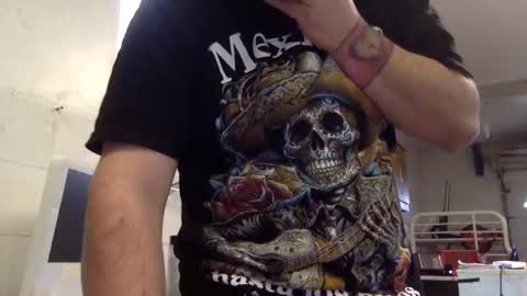 ziggyyz online show from February 12, 4:11 pm