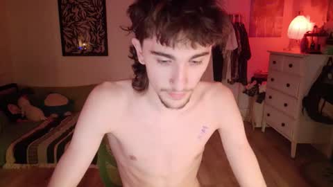 zipdown online show from March 1, 1:49 am