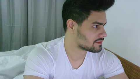 Snapshot of zohan_haidar chatting on October 23, 2:26 am ZohanMohamed online show from October 23, 2:26 am