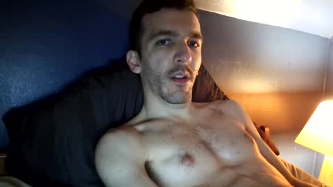 zom online show from March 25, 9:52 pm