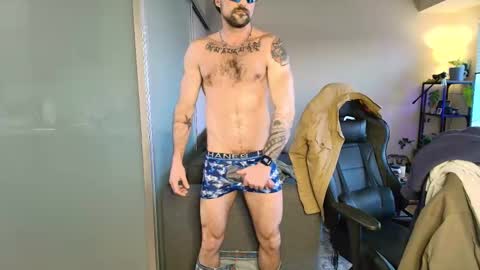 Zuko online show from February 11, 1:21 am