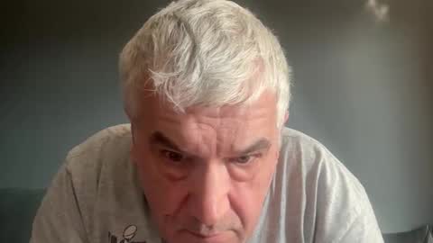 zwickauer1969 online show from October 1, 12:53 pm