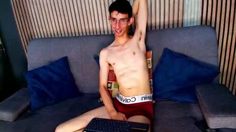 Zyro Nigth online show from December 5, 12:07 am