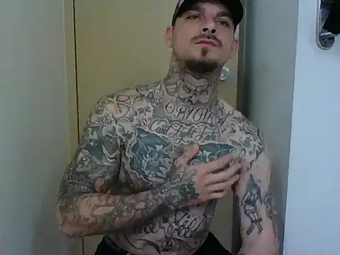 Snapshot of DADDY_KANE8--- chatting on December 22, 11:54 am DADDY KANE8--- online show from December 22, 11:54 am