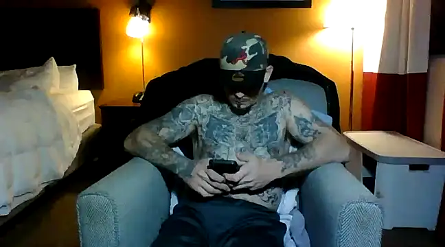 Snapshot of DADDY_KANE8--- chatting on December 16, 10:45 pm DADDY KANE8--- online show from December 16, 10:45 pm