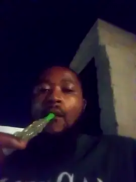 Snapshot of douksm chatting on January 29, 6:39 pm douksm online show from January 29, 6:39 pm