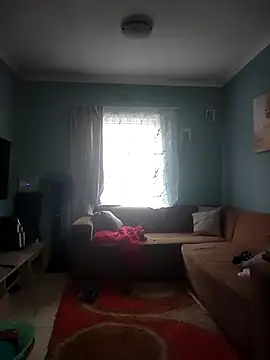 Snapshot of douksm chatting on February 19, 6:33 am douksm online show from February 19, 6:33 am