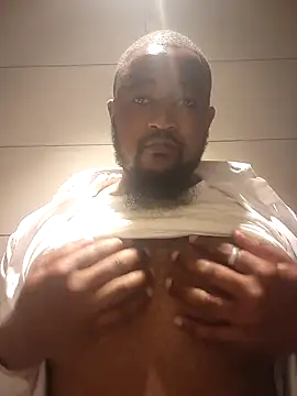 Snapshot of douksm chatting on February 21, 9:23 am douksm online show from February 21, 9:23 am