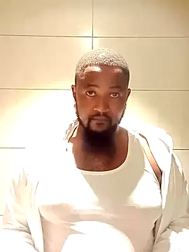 Snapshot of douksm chatting on February 7, 12:17 pm douksm online show from February 7, 12:17 pm