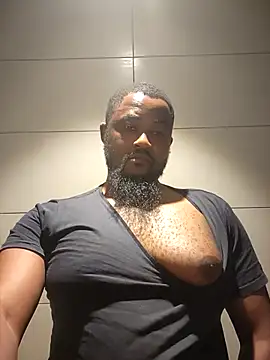 Snapshot of douksm chatting on February 13, 2:31 pm douksm online show from February 13, 2:31 pm