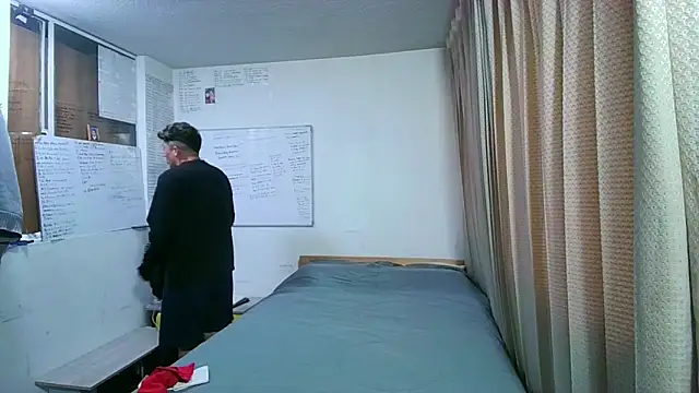 Darko0717 online show from November 16, 1:13 pm