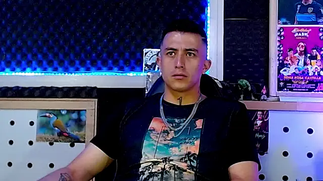 Darko0717 online show from February 6, 10:21 pm