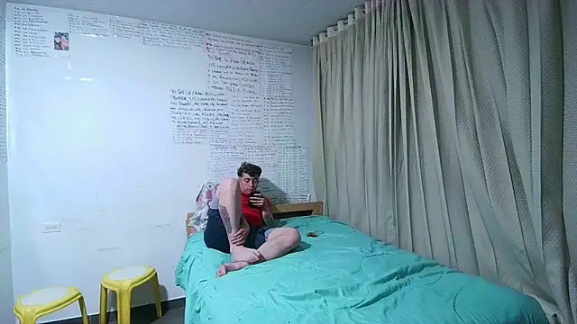 Darko0717 online show from September 29, 1:26 am