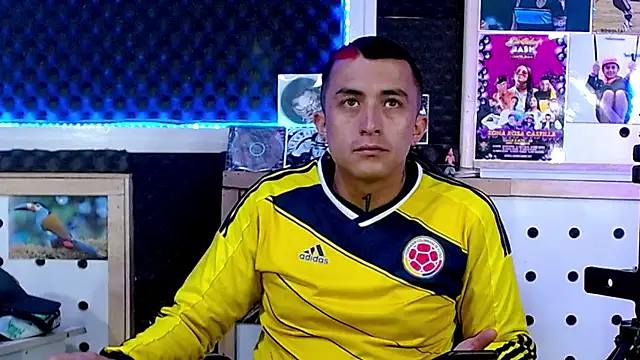 Darko0717 online show from March 20, 2:42 pm